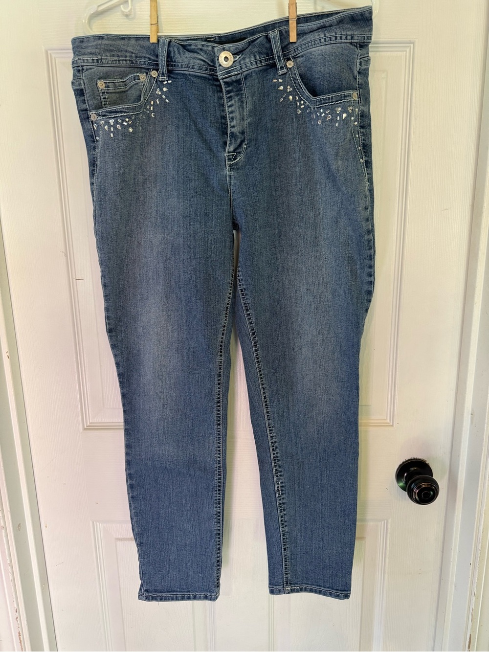 Jordache Women's Embellished Skinny Crop Jeans - Size 14